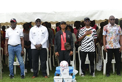 Sport: Coup d'envoi de la Ligue de football de Cocody