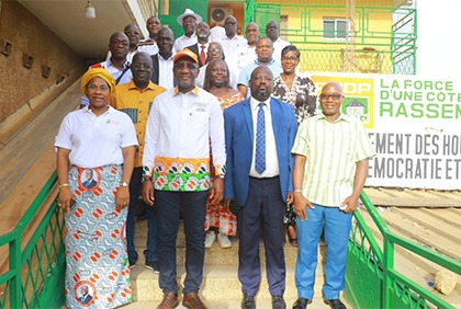 Mission du RHDP à Yamoussoukro : le Ministre Souleymane Diarrassouba présente les acquis du parti dans le district autonome