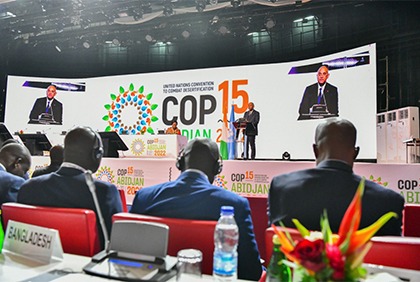 Cop 15: le Premier Ministre Patrick Achi préside une réunion interministérielle sur les enjeux et solutions pour la restauration des terres