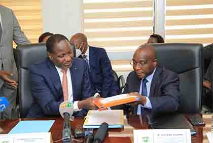 Cérémonie de prise de fonction du nouveau ministre des mines, du pétrole et de l'energie