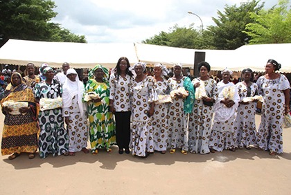 Yamoussoukro/fête des mères : Remise de présents à plusieurs mamans