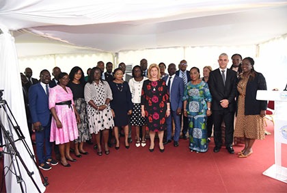 Cocktail de remerciements des donateurs du diner de gala 2022 de la Fondation Children Of Africa