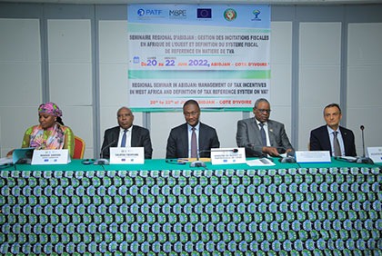 Taxe sur la Valeur Ajoutée: cérémonie de clôture du Séminaire Régional d'Abidjan en présence du ministre Moussa Sanogo