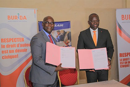 Signature d'une convention entre la compagnie CORSAIR et le BURIDA