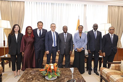 Entretien du Président de la République, S.E.M. Alassane OUATTARA, avec le Fondateur et Président Directeur-Général de Binance