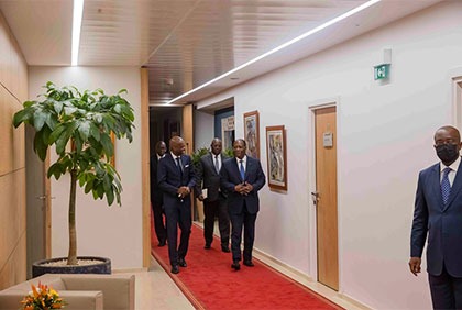 Entretien du Président de la République, Alassane OUATTARA, avec M. Robert DUSSEY