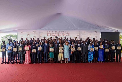 Cérémonie de célébration de la Journée Nationale de l'Excellence
