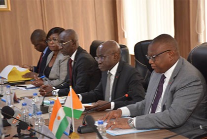 TNT : le ministre Amadou Coulibaly partage son expérience avec son homologue du Niger