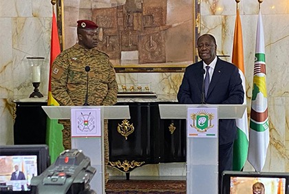Côte d'Ivoire: visite d'amitié et de travail du président du Faso, Paul-Henri Damiba  à Abidjan