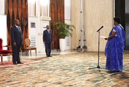 Présentation des Lettres de Créance de nouveaux Ambassadeurs en Côte d'Ivoire au Président de la République