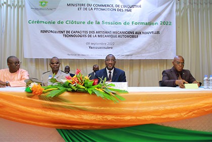 Yamoussoukro : Clôture de la session 2022 du renforcement de capacités des artisans mécaniciens