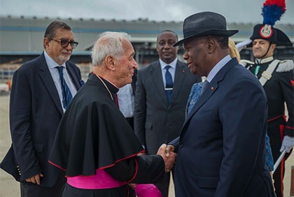 Visite officielle au Vatican : arrivée du Président de la République à Rome