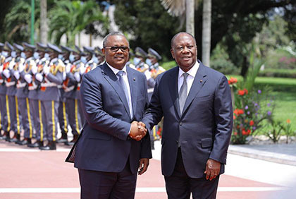 Entretien du Président de la République, S.E.M Alassane OUATTARA, avec le Président de la République de Guinée - Bissau, S.E. M. Umaru Sissoco EMBALO