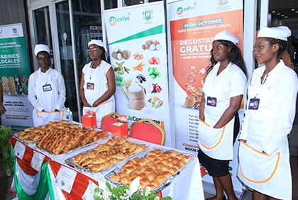 Mois du consommer local : séances de dégustation gratuite de pains viennoiseries et pâtisseries à base de farine locale