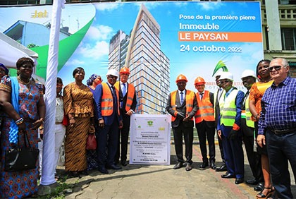 Cérémonie de pose de la première pierre du projet immeuble «le paysan»