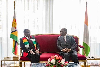 Entretien du Président de la République, S.E.M. Alassane Ouattara, avec le Président du Zimbabwe, S.E.M. Emmerson Mnangagwa