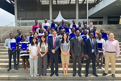 TIC/Développement d’application Android: Remise de certificats des étudiants du centre des TIC Ivoiro coréen Alassane Ouattara