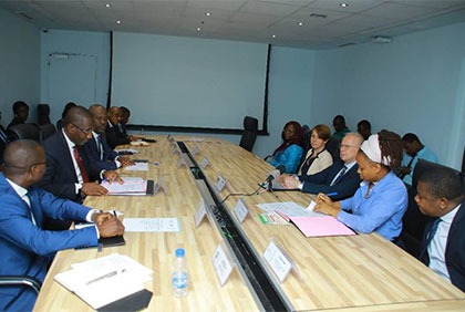 Le ministre Souleymane Diarrassouba a procédé à la signature d’un contrat d’exécution de deux projets avec l’agence allemande de coopération GIZ