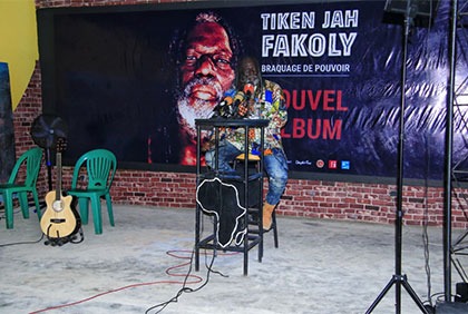 Conférence de presse de présentation du nouvel album ''Braquage du Pouvoir'' de Tiken Jah Fakoly