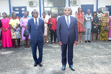 Cérémonie du salut aux couleurs en présence du mininstre du tourisme Siandou Fofana