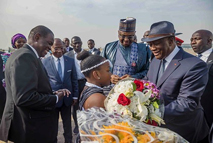 Arrivée du Président de la République, S.E.M Alassane OUATTARA à Abuja
