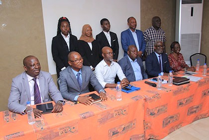 Cérémonie de récompense du vainqueur du prix du réseau ivoirien des juristes d'affaires (RIJAF)