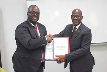 Cérémonie de signature de partenariat entre Canal+ et le Comité national de lutte contre la contrefaçon