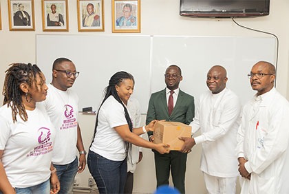 Cérémonie de remise de don aux patients de l'oncologie pédiatrique du CHU de Treichville 