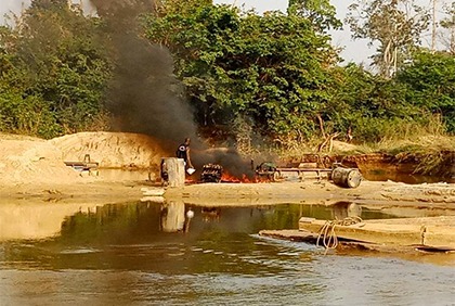 Côte d'Ivoire : les gendarmes détruisent plusieurs sites d'orpaillage illégal