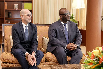 Entretien du Président de la République avec le Président de Canal + International