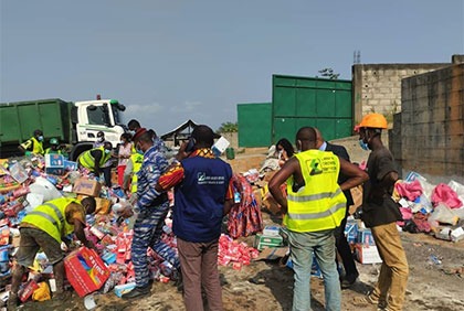 Côte d’Ivoire : destruction de plus de 100 tonnes de produits prohibés saisis à Koumassi