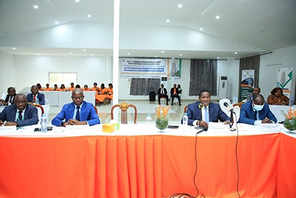 Cérémonie de clôture du séminaire bilan 2022 et perspectives 2023 de la Direction générale du budget et des finances