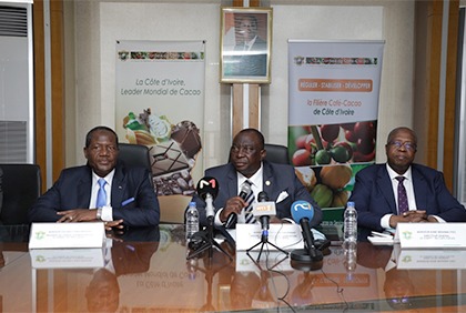 Ouverture de la campagne intermédiaire de commercialisation de cacao 2023 par le Ministre d’Etat, Ministre de l’Agriculture et du Développement Rural