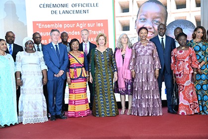 LA Première Dame, Madame Dominique Ouattara a procédé au lancement du programme conjoint des Nations Unies contre le Travail des Enfants dans la région de la Nawa