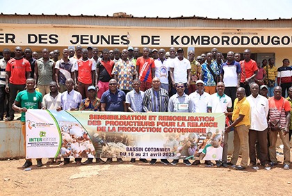 Mission de sensibilisation et de remobilisation des producteurs de coton pour une relance de la filière