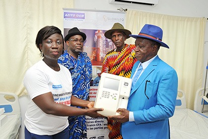 Célébration de la journée Mondiale de lutte contre le paludisme: AZITO O et M offrent du matériel médical au centre communautaire du village d'Azito