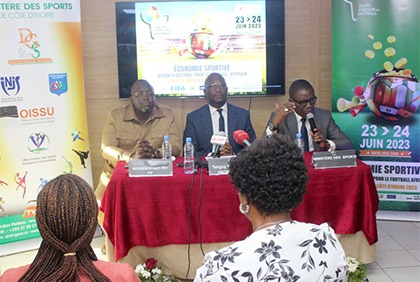 Sport: Conférence de presse de lancement de la 2è édition du Salon Africain du Football