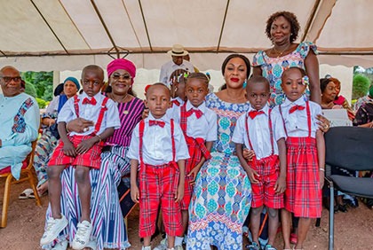 Yamoussoukro/Education : Madame Sarah Koffi Diarrassouba récompense les meilleurs élèves du préscolaire de l’IEPP Yamoussoukro-Morofé