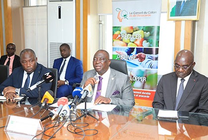 Filière coton: cérémonie de fixation du prix du coton