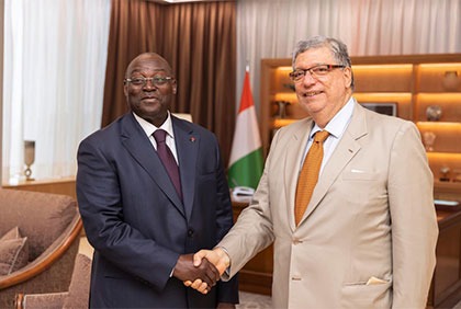 Échange du Vice-Président de la République avec les ambassadeurs des Emirats Arabes Unis et du Brésil