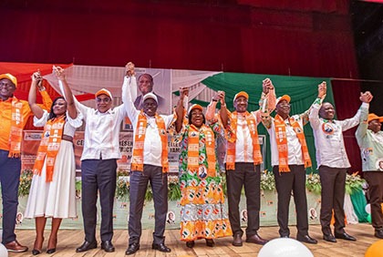 Le Ministre Souleymane Diarrassouba invite les populations à adhérer à la politique de développement du Président de la République