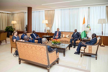 Entretien du Président de la République, avec une délégation de la Banque Mondiale conduite par M. Shaolin Yang, Directeur Général et Chef de l'Administration du Groupe de la Banque Mondiale