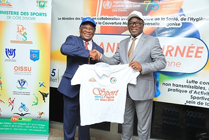 Cérémonie de remise de kits sportifs aux directeurs régionaux des sports