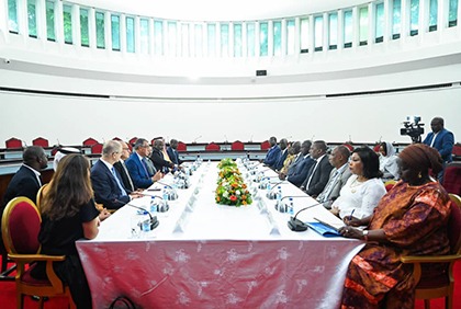 Diplomatie: les ambassadeurs arabes s'engagent à renforcer les relations parlementaires avec la Côte d'Ivoire