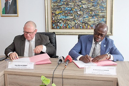 Protection de l’environnement: Renforcement des protocoles d’accords de la présidence de la COP 15 désertification avec Foxtrot International