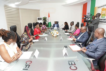 Représentativité de 30 % de femme sur les listes électorales : la CEI échange avec un consortium d'association de défense des Droits de la femme