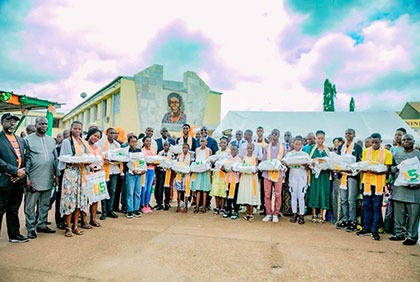 Yamoussoukro/Célébration de l’excellence : le Ministre Souleymane Diarrassouba célèbre les meilleurs élèves du département de Yamoussoukro