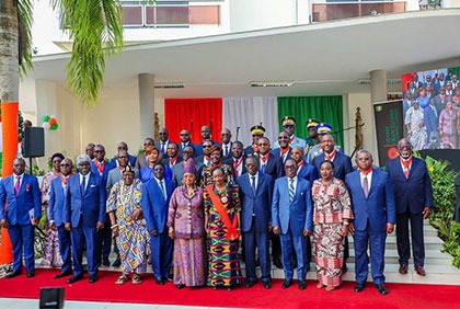 Côte d’Ivoire: Trente-quatre (34) personnalités distinguées par la Grande chancelière