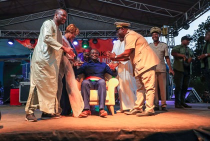 Touba : Le nouveau maire de la commune préside son premier Conseil Municipal