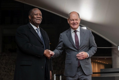 Allemagne : Alassane Ouattara s'entretient avec Olaf Scholz 